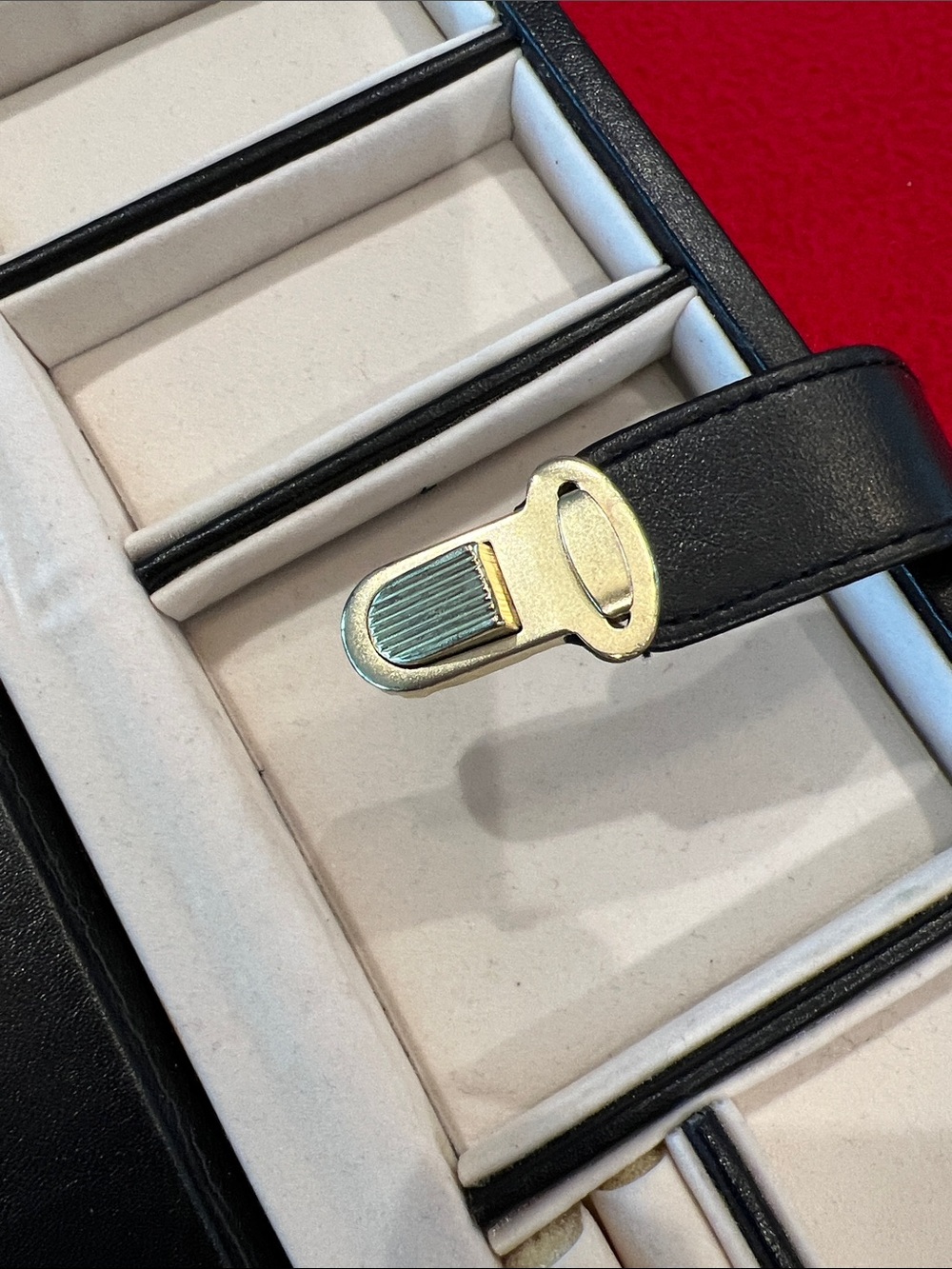 Black Leather Jewelry Organizer Case Hard Shell Storage - Picture 9 of 12